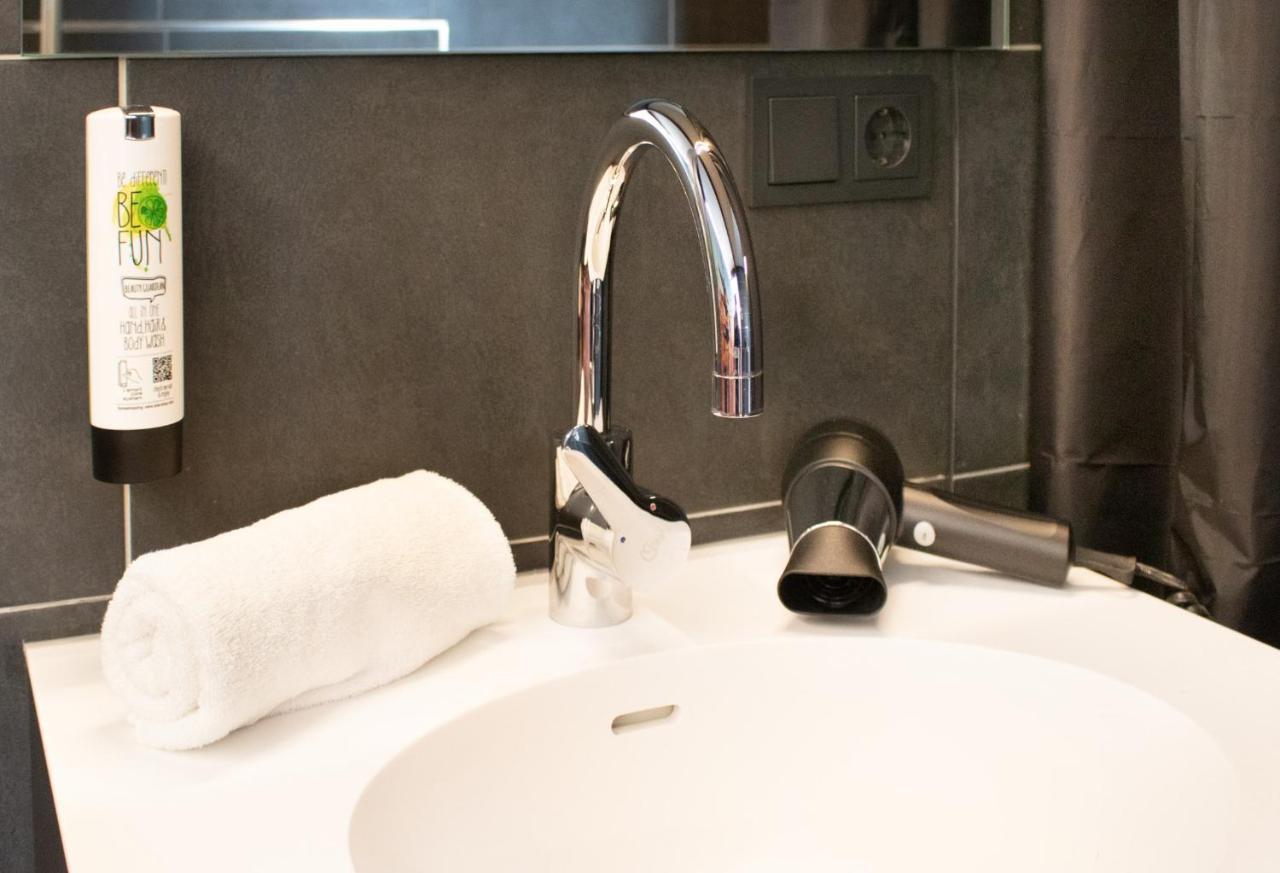 Pfu Hotel By Wmm Hotels プフングシュタット エクステリア 写真