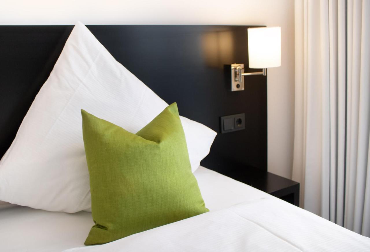 Pfu Hotel By Wmm Hotels プフングシュタット エクステリア 写真